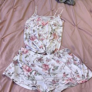 Two piece floral pajama tank top shorts set